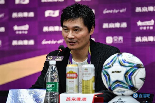 第16分钟，贝林厄姆直塞，罗德里戈传中被封堵，门前迪亚斯将球打进，不过这球罗德里戈越位在先，进球无效。